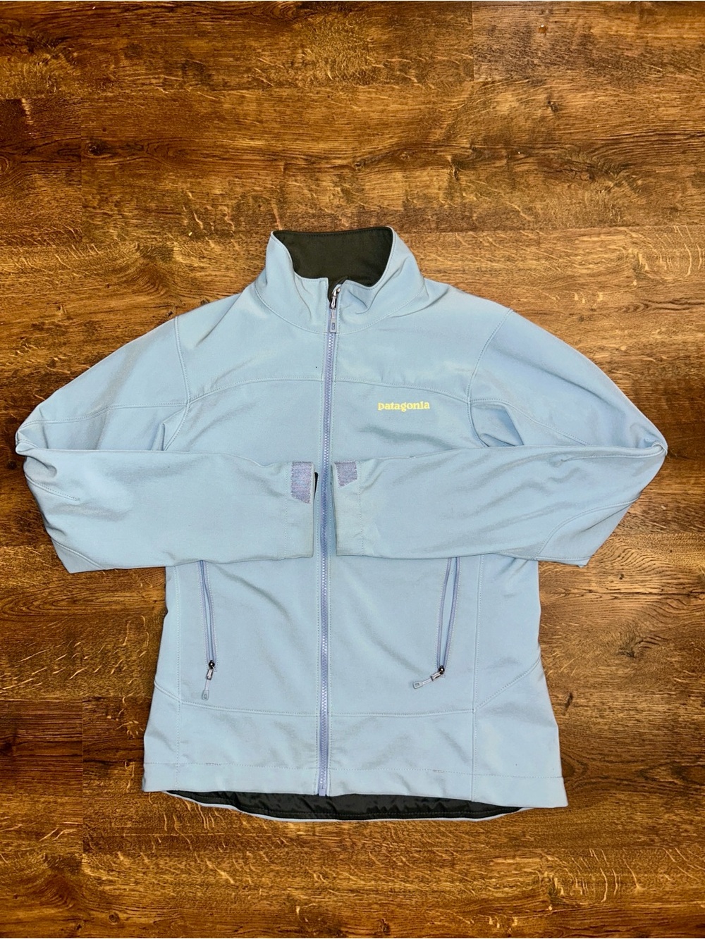 Patagonia Polortec Windbloc Women's Pale Blue Full-Zip Softshell Rain Jacket | M
